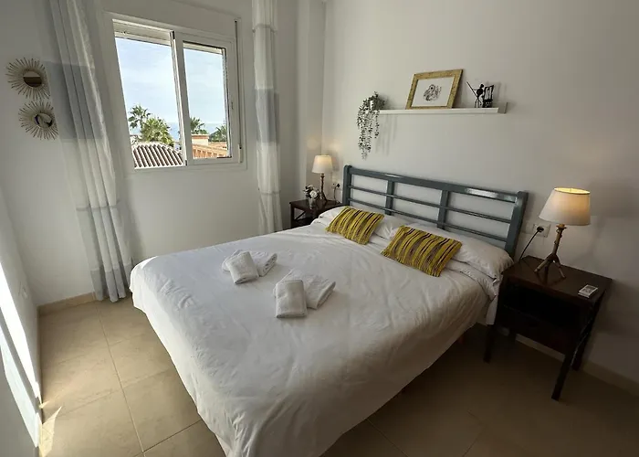 Paradise - Chimenea C1d * Nerja